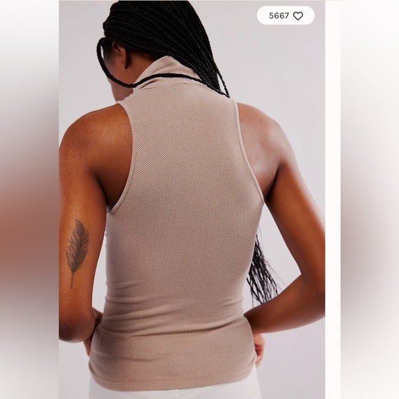 Free People Always Ready Seamless Turtleneck Tank in Mocha Meringue Retail $40 - Picture 2 of 3